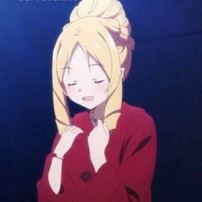 女子骑车被远光灯晃眼撞倒行人逃逸